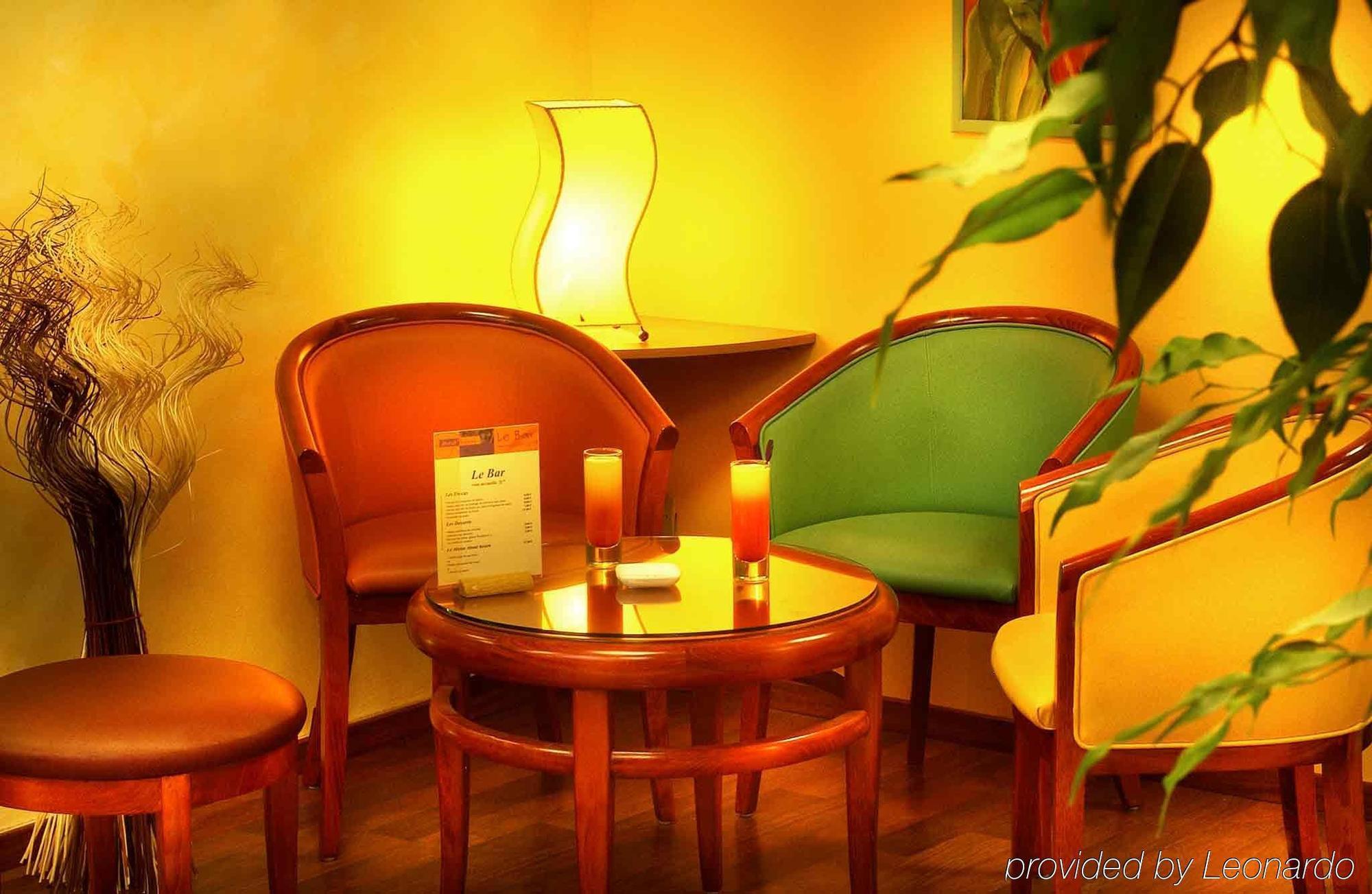 Ibis Budget Brignoles Provence Exterior foto